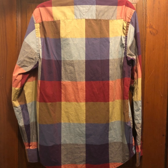 Tommy Hilfiger men’s large colorful button down - Picture 4 of 4